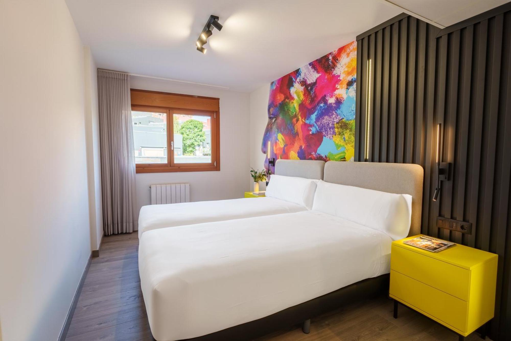 Spirit Apartamentos Atxuri Bilbao Exterior photo